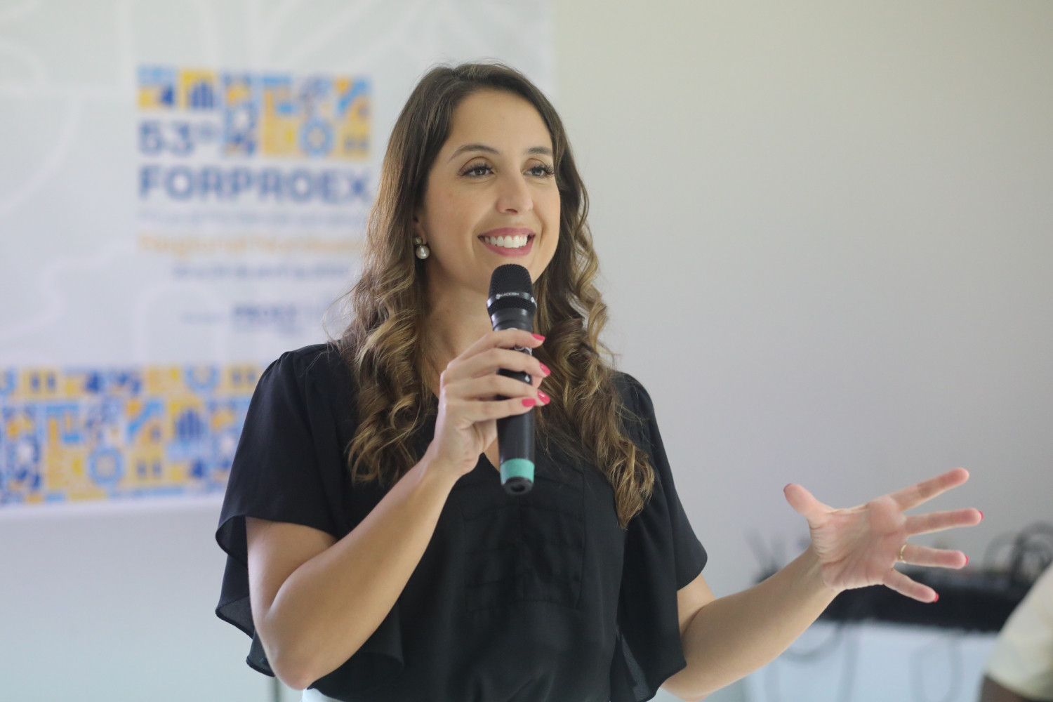 Diretora Geral da Empresa Brasil de Comunicação (EBC), Maíra Bittencourt, fez a palestra de abertura.