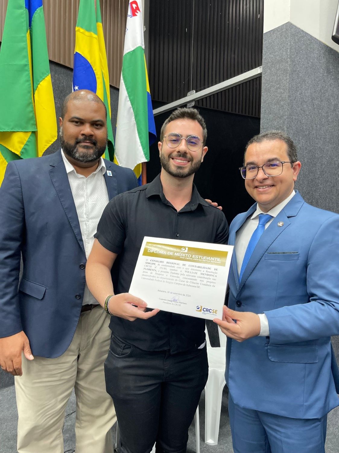 Magnífico Reitor da Universidade Federal de Sergipe, Professor Dr. Valter Joviniano, Presidente do Conselho Regional de Contabilidade, CRC/SE, Contador Ionas Mariano Willian Mendonça Floresta, Prêmio Destaque Acadêmico DCCI/UFS 2024